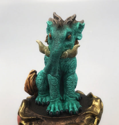 Baku, the Dream Guardian Statue, Full Color