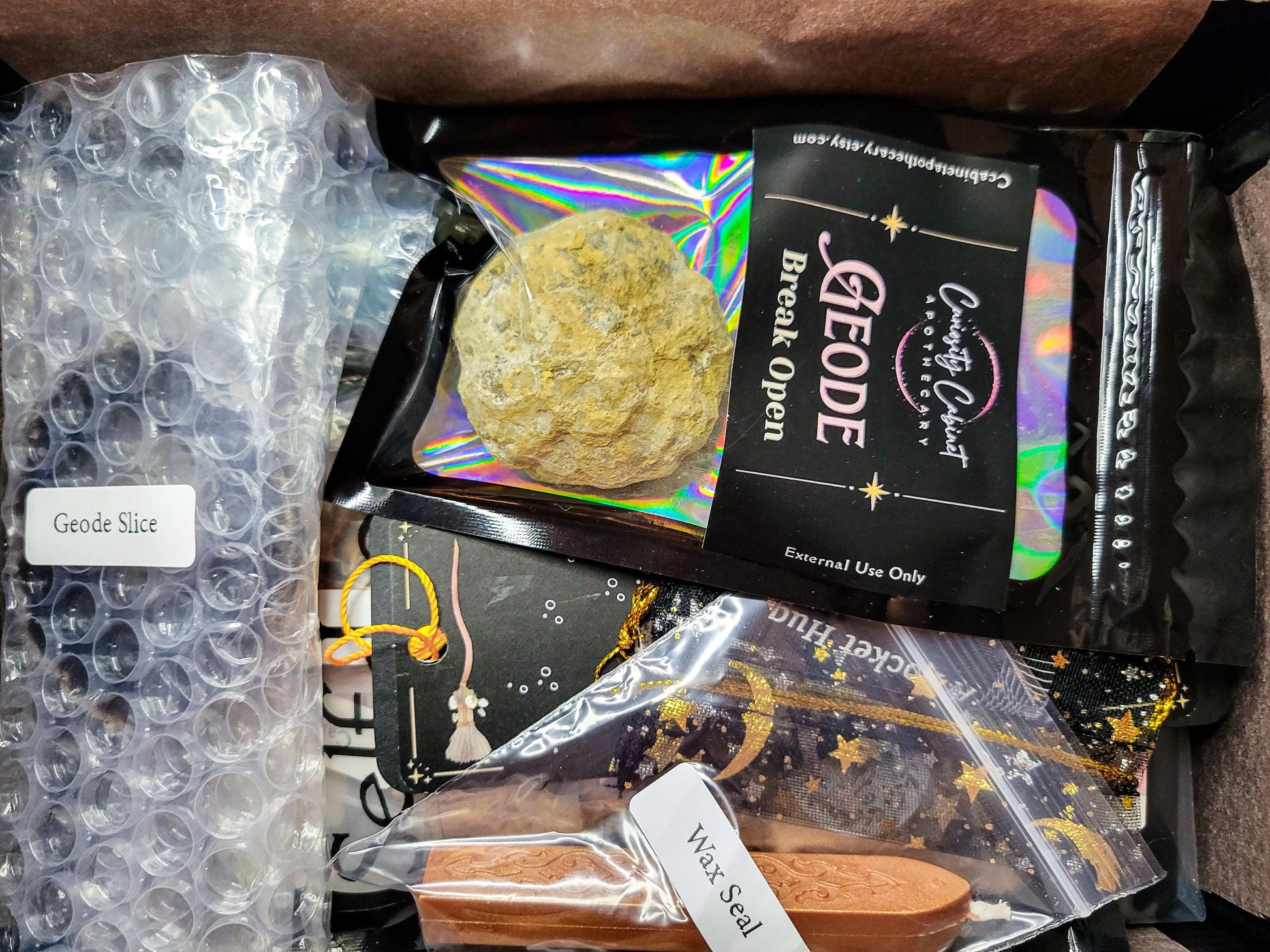 Large Witchcraft Mystery Box Gift Set - Surprise Witchcraft DIY Occult - Blind Date with a Witch - Feminine Witchy Gifts - Boo Basket