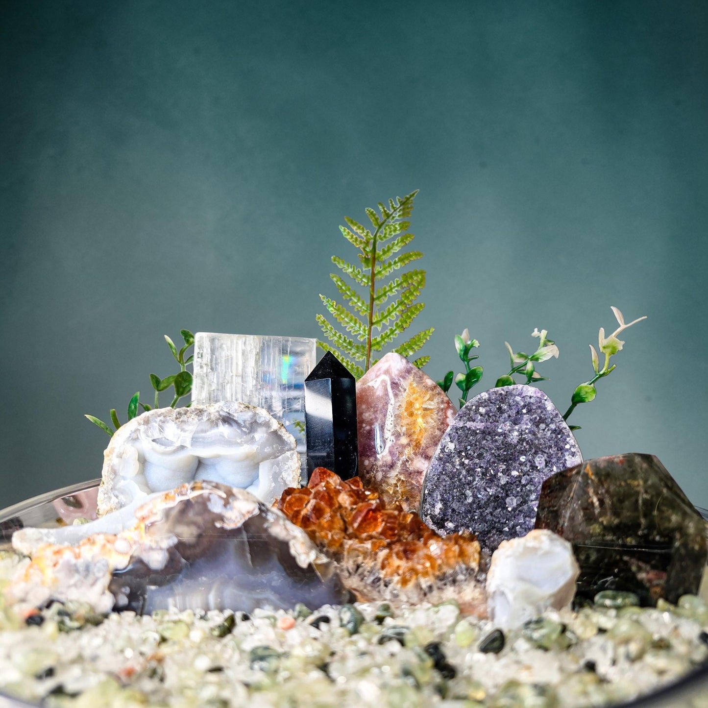 Large Spinning Crystal Garden Kit, 3kg Clear Quartz & Prehnite Chips, Blue Lace Agate Druzy and Pink Amethyst, 9" Rotating Mineral Display