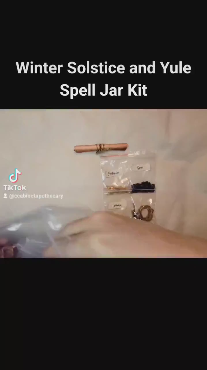 Winter Solstice and Yule Spell Jar Kit - Deluxe and Gift Set Editions